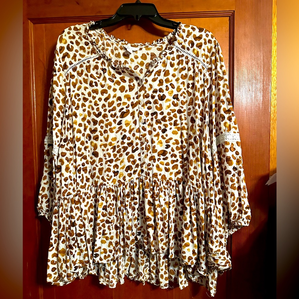 Cheetah/leopard print Blouse